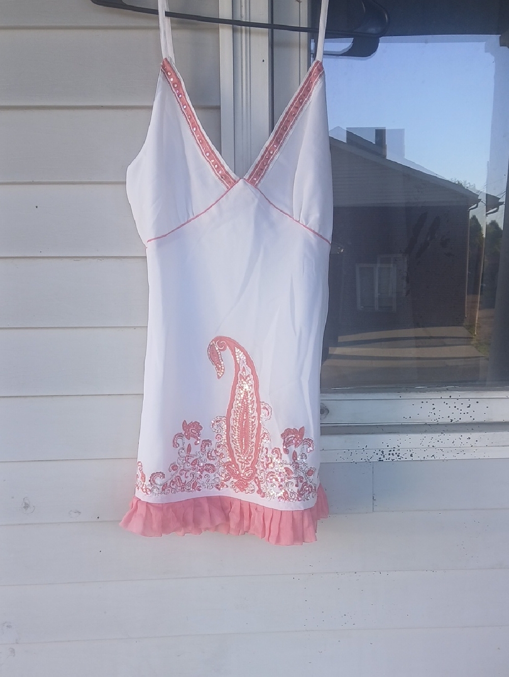 NWT White Spaghetti Strap Glass Embellished Pink Paisley Embroidery